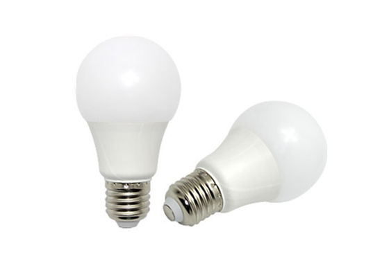 आवासीय 550LM SMD2835 7W E27 Dimmable नेतृत्व में झूमर लाइट बल्ब 50Hz / 60Hz